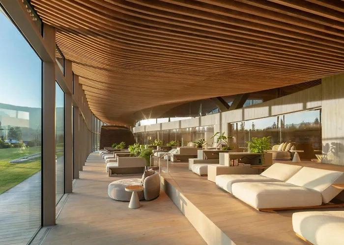 크랄레르호프 호텔 레오강